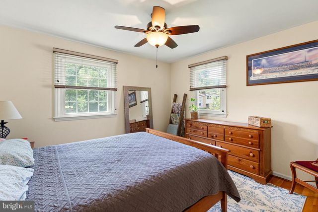 805 ROCK LN, Newark, DE 19713