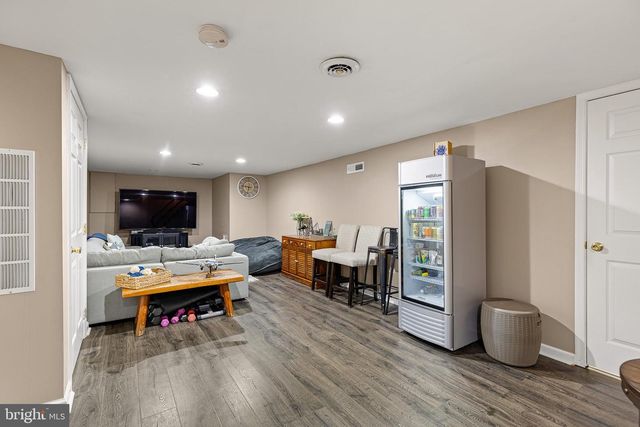 805 ROCK LN, Newark, DE 19713