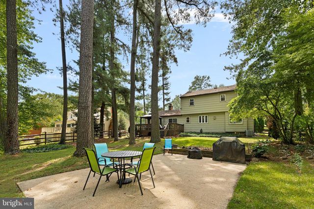 805 ROCK LN, Newark, DE 19713