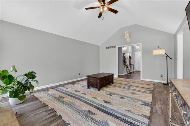 15420 NE 162nd Street, Kearney, MO 64060