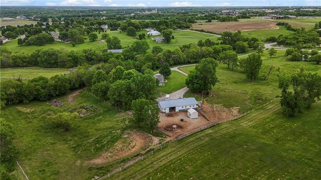 15420 NE 162nd Street, Kearney, MO 64060
