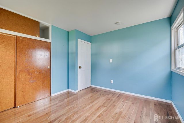 530 Wood Avenue, Iselin, NJ 08830