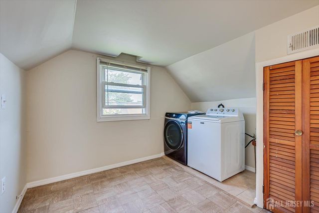 530 Wood Avenue, Iselin, NJ 08830