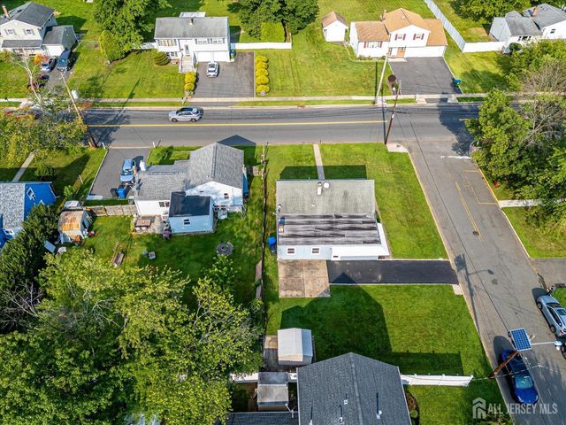 530 Wood Avenue, Iselin, NJ 08830