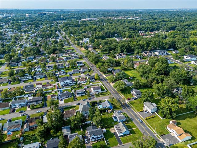 530 Wood Avenue, Iselin, NJ 08830