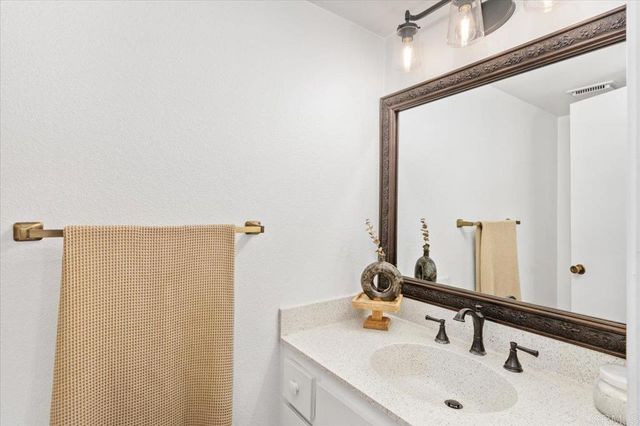 1113 Wren, Escondido, CA 92026