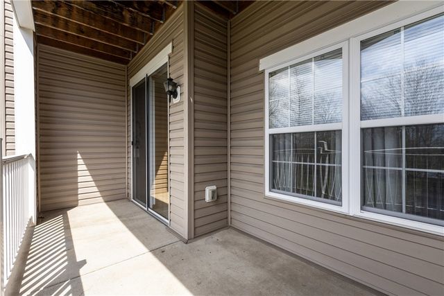411 Stockton Rdg, Cranberry Twp, PA 16066