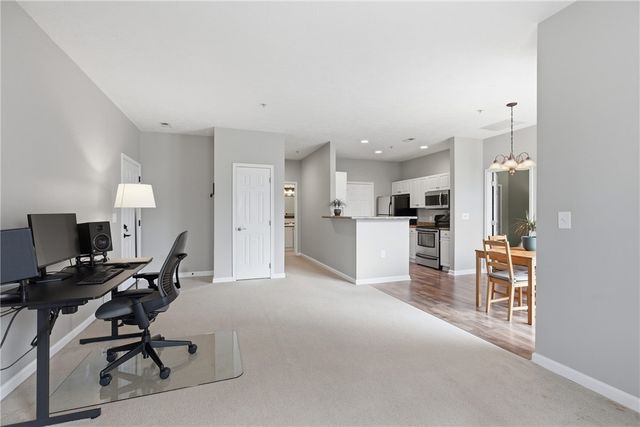 411 Stockton Rdg, Cranberry Twp, PA 16066