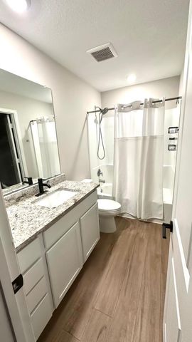 236 Rustic Ridge Circle, Magnolia, TX 77354