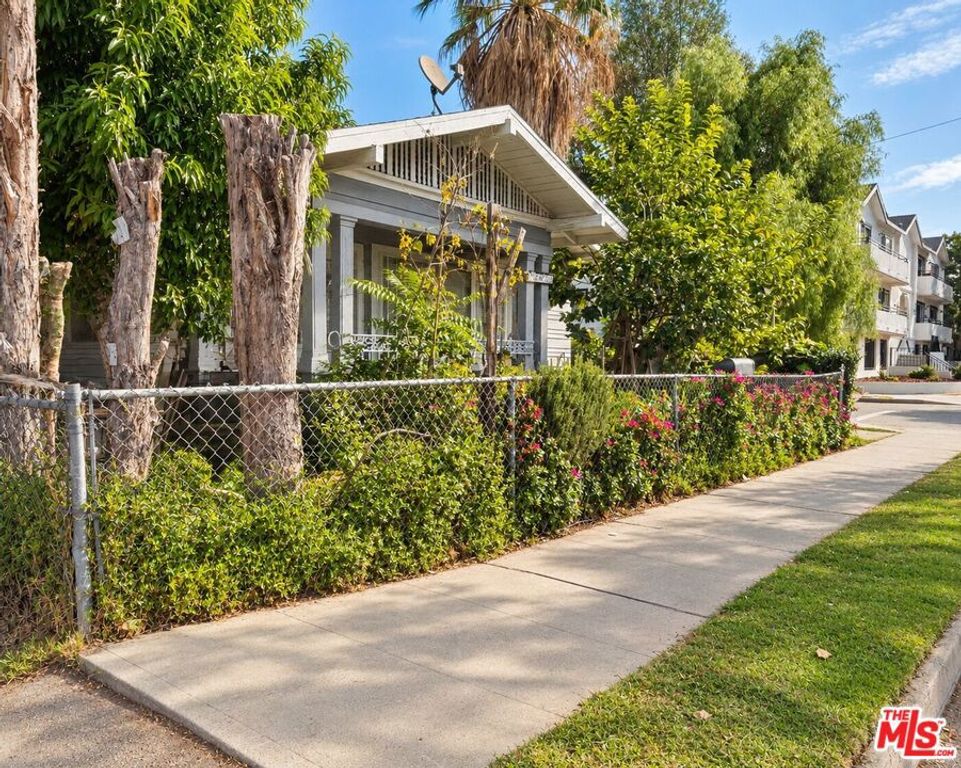 6411 Willis Avenue, Los Angeles, CA 91411 — photo 4