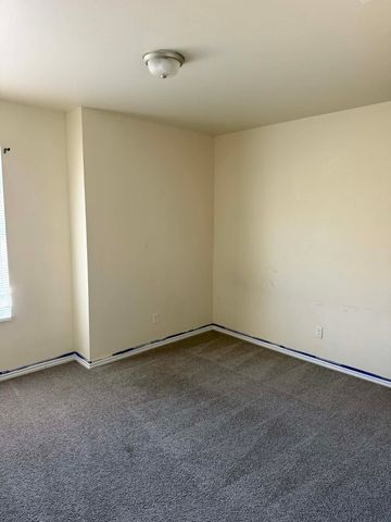 512 Bellevue Lane, Arlington, TX 76012