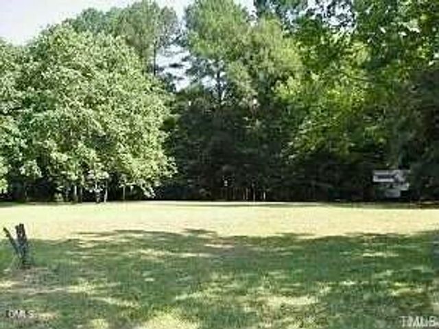 4921 N Nc 42, Raleigh, NC 27603