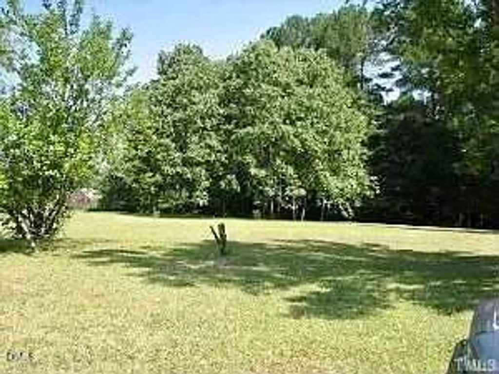 4921 N Nc 42, Raleigh, NC 27603