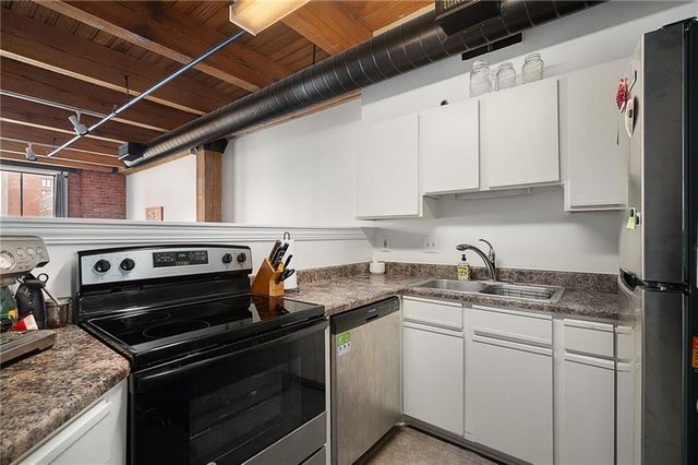 700 Broadway Boulevard 210, Kansas City, MO 64105