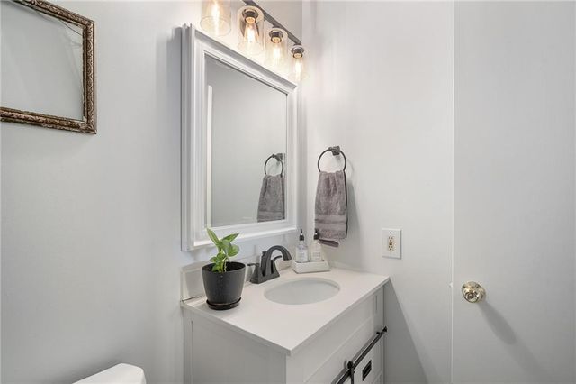 700 Broadway Boulevard 210, Kansas City, MO 64105