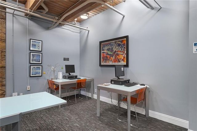 700 Broadway Boulevard 210, Kansas City, MO 64105