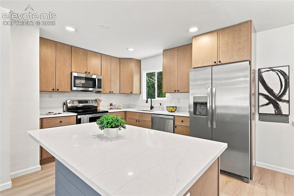 934 Bowser Drive, Colorado Springs, CO 80909 — photo 3