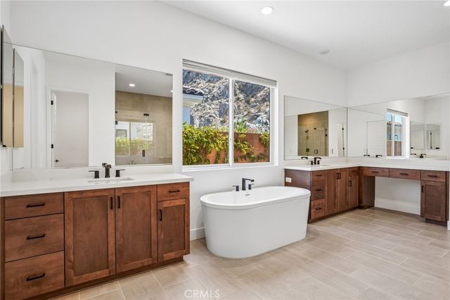46297 Bradshaw Trail, La Quinta, CA 92253