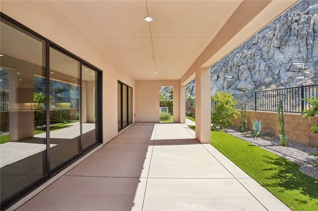 46297 Bradshaw Trail, La Quinta, CA 92253