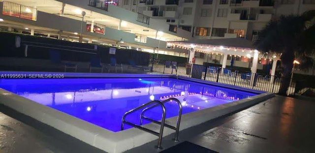 2750 NE 183rd St 2407, Aventura, FL 33160