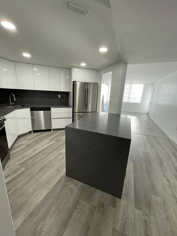 2750 NE 183rd St 2407, Aventura, FL 33160