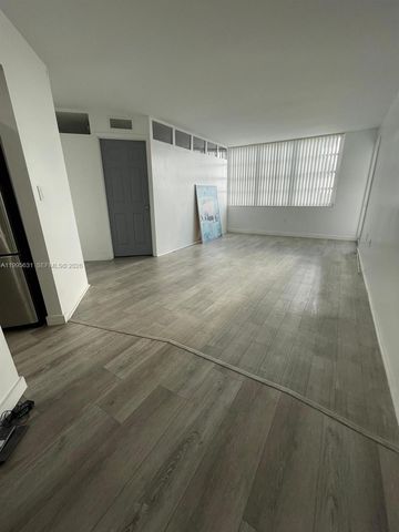 2750 NE 183rd St 2407, Aventura, FL 33160