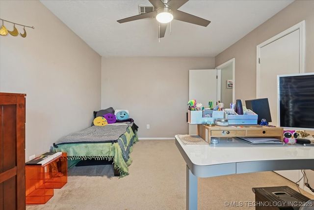 8229 S 74th East Avenue, Tulsa, OK 74133