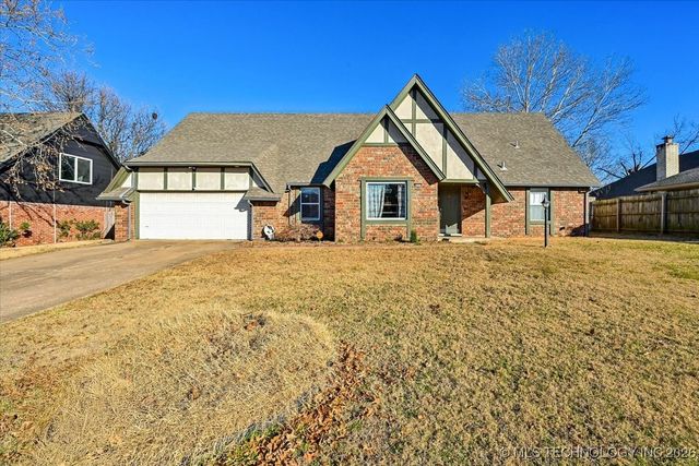8229 S 74th East Avenue, Tulsa, OK 74133