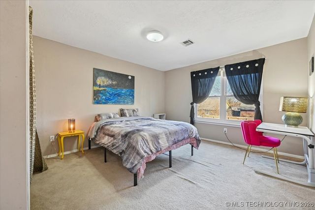 8229 S 74th East Avenue, Tulsa, OK 74133