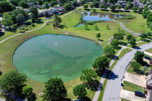 8229 S 74th East Avenue, Tulsa, OK 74133