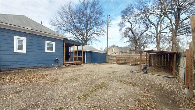 304 N Miles Street, Pittsburg, KS 66762