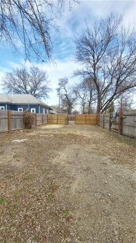 304 N Miles Street, Pittsburg, KS 66762
