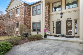 4376 Knightsbridge Lane, West Bloomfield, MI 48323