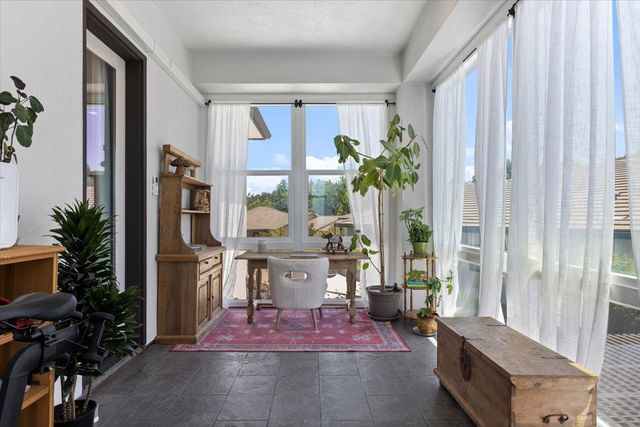 1112 Pick N Shovel Ct, Auburn, CA 95603