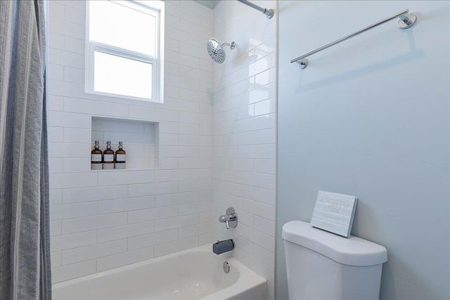 1112 Pick N Shovel Ct, Auburn, CA 95603