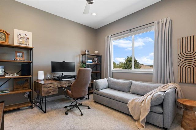 1112 Pick N Shovel Ct, Auburn, CA 95603