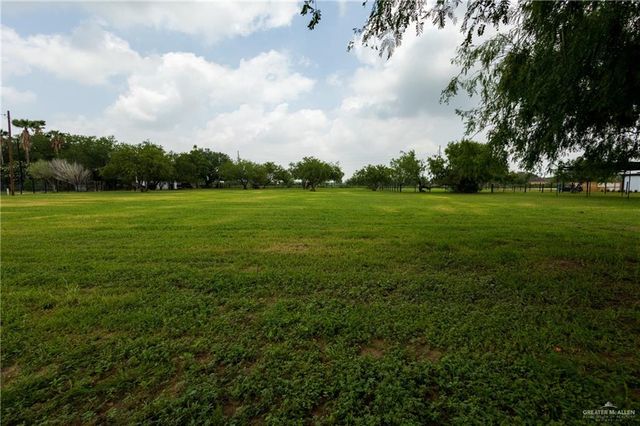 6 Mile 6 Street, Mission, TX 78573