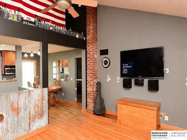 9425 Panama Road, Holland, NE 68372