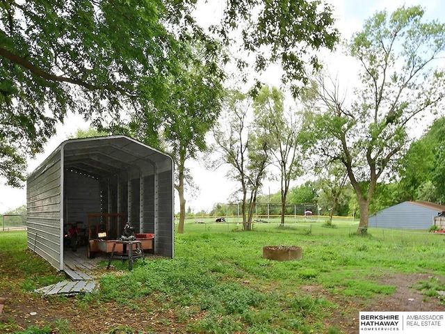 9425 Panama Road, Holland, NE 68372