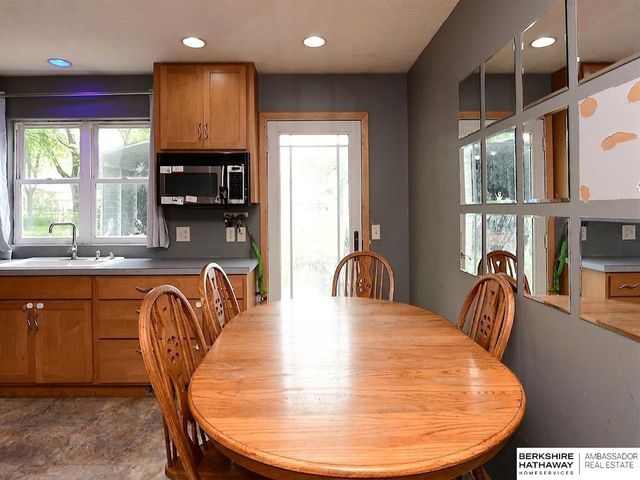 9425 Panama Road, Holland, NE 68372