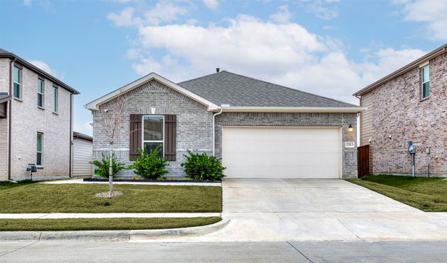 2513 Wayne Avenue, Aubrey, TX 76227