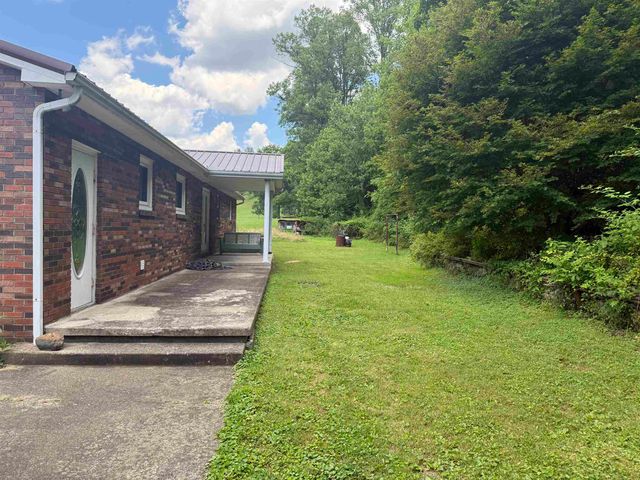 5374 State Route 141, Ironton, OH 45638