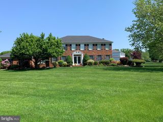 11 PROVIDENCE DR, Princeton Junction, NJ 08550