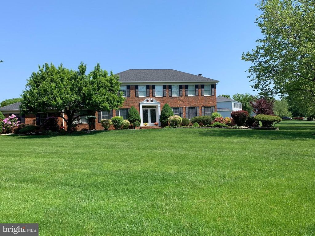 11 PROVIDENCE DR, Princeton Junction, NJ 08550
