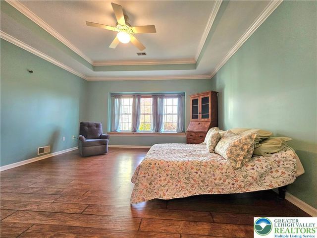 5 Canterbury Lane, Palmer Twp, PA 18045