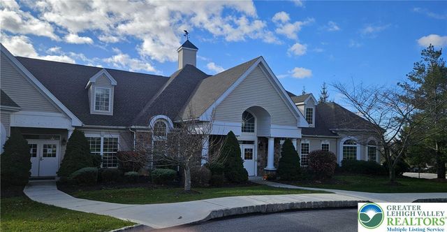 5 Canterbury Lane, Palmer Twp, PA 18045