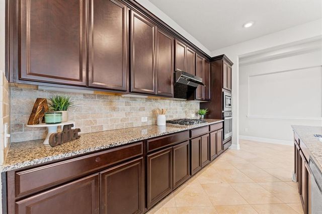 8715 Gladiolus Drive, Richmond, TX 77469