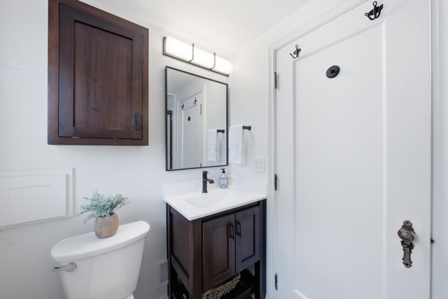 139 Aldrich Road, Columbus, OH 43214