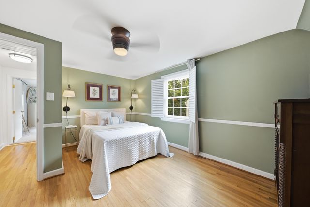 139 Aldrich Road, Columbus, OH 43214