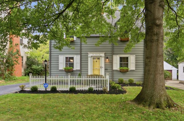 139 Aldrich Road, Columbus, OH 43214